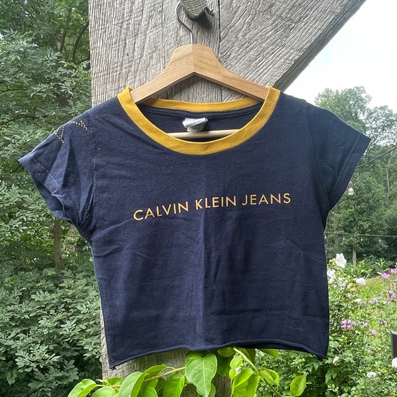 Calvin Klein Tops - Calvin Klein Crop Top
